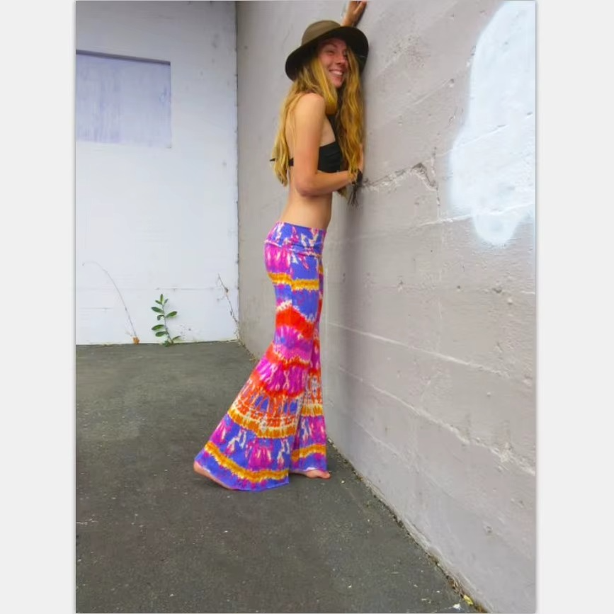 Rainbow Dream™ | Flared Pants – Tie-Dye Vibes
